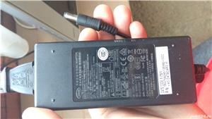 incarcator laptop 24V 3A cu mufa rotunda