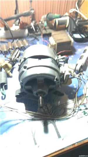 Motor sole type 20584056 pentru masina de spalat