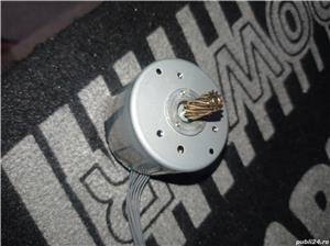 Nidec 9-18V 27H060D180 Brushless Motor - imagine 2