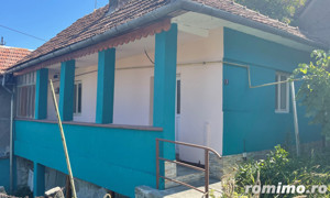 Casa individuala cu 2 camere de vanzare in Dej