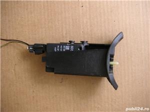 Motoras Inchidere Capac Rezervor Opel Astra G cu Deblocare Electrica