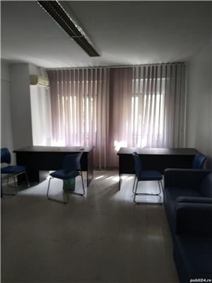 Spatiu comercial (birouri) 62mp, mezanin/8 Universitate (Libraria Eminescu) pret 800 euro /luna - imagine 2