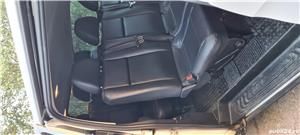 Inchiriez mercedes vito 9 locuri - imagine 5