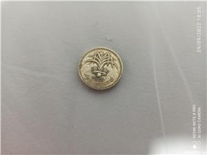 Monedă Anglia One Pound
