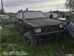 Dezmembrez mitsubishi L200