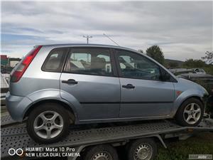 Dezmembrez ford fiesta TDCI - imagine 3