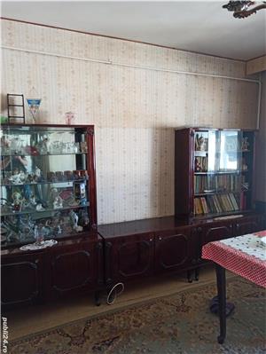 Mobilier dormitor și sufragerie 