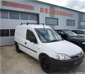 Dezmembram Opel Combo 1.3 CDTI, 75 CP cod motor Z13DTJ an 2005-2012 - imagine 2