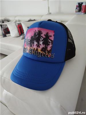Vând șapcă fashion produs de calitate, produs nou nout. 