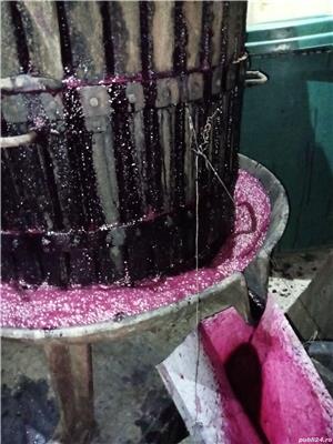 Must   rosu  din struguri moldova - imagine 2