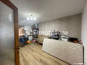 Apartament 3 camere etaj 2 - strada Strugurilor - imagine 17