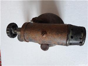 Lampa de lipit pe benzina - imagine 3