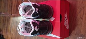 Vand pantofi sport originali Nike Air Max Invigor Print