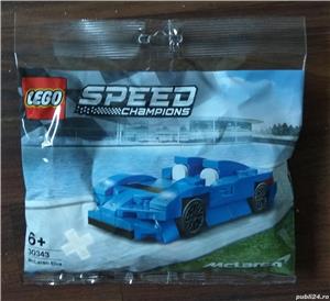 Set LEGO Speed Champions. Model: McLaren Elva 
