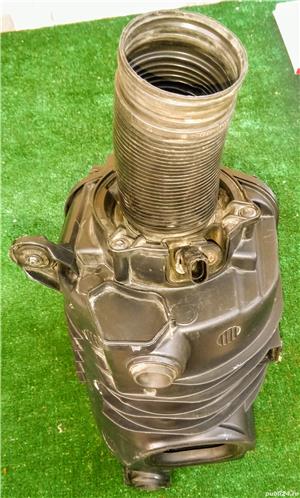 Vând carcasă filtru aer cod original 1F0129607