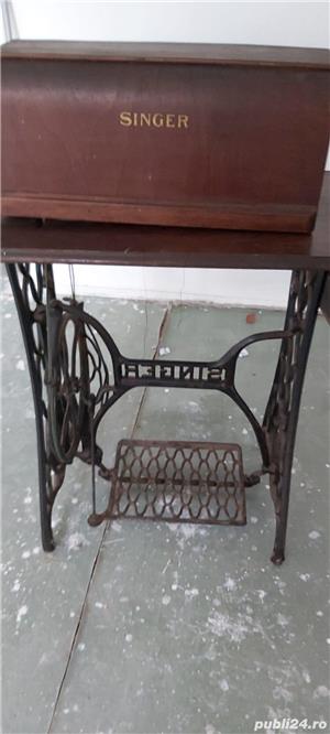 Masina de cusut Singer seria Y, cu masa.... - imagine 5