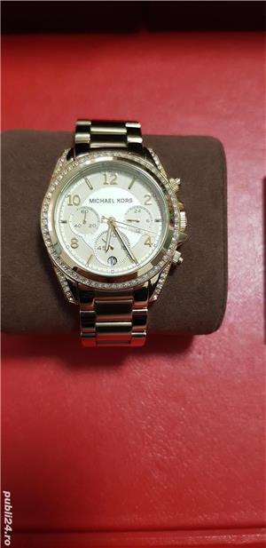 Vand ceas de dama MICHAEL KORS , auriu !