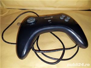 Genius MaxFire Grandias Turbo, 8 Buttons, 8-Way D-Pad, Wired, USB