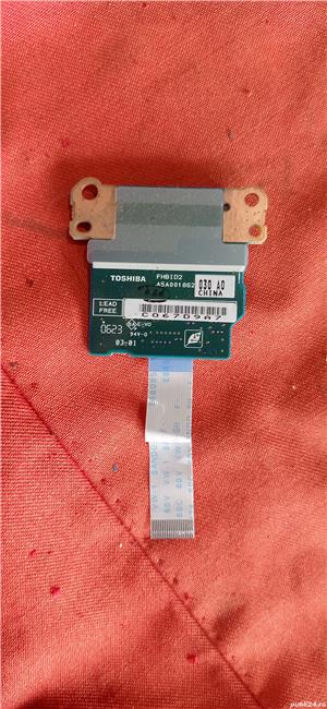 slot cititor card laptop Toshiba tecra a8 pta83e-025009fr - imagine 2