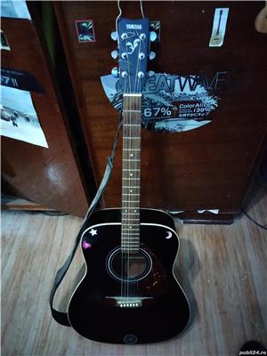 chitară acustică Yamaha 