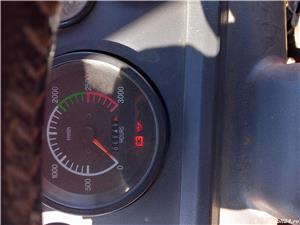 Tractor 70 cp - imagine 3