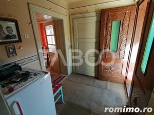 Casa individuala 5 camere cu 450 mp teren Fantanele Sibiu - imagine 11