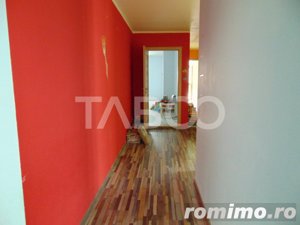 Casa cu 11 camere si teren de 570 mp in zona Terezian de inchiriat - imagine 19