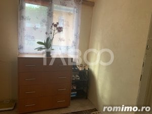 Casa cu 2 camere si gradina de vanzare in Sibiu zona Orasul de jos - imagine 17