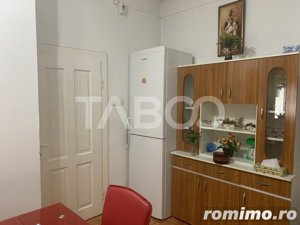 Casa cu 2 camere si gradina de vanzare in Sibiu zona Orasul de jos - imagine 14