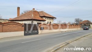 Casa de vanzare in Sebes, zona centrala - imagine 6