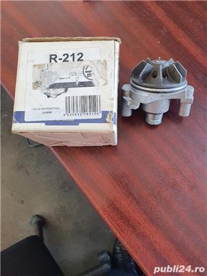 Pompa de apa Renault