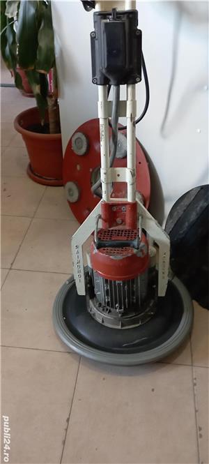 Masini de slefuit beton, mozaic de inchiriat