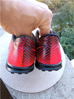 Adidasi sala Nike Bravata II, Turfy, mar. 39, UK 6 (24.5 cm)  Vietnam. - imagine 4