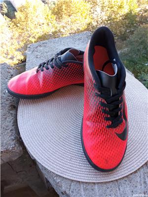 Adidasi sala Nike Bravata II, Turfy, mar. 39, UK 6 (24.5 cm)  Vietnam. - imagine 10