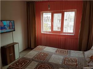 PROPRIETAR - 3 camere, et. 2, Renovat - ACCEPT OFERTE !!! - imagine 3