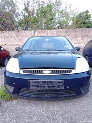 Dezmembrez Ford Fiesta 1.4 tdci an 2003 - imagine 4