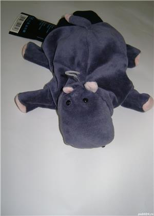 Păpusă de mână - hipopotam, cu etichetă