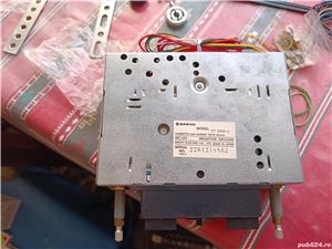 Vintage-Cassette car stereo with radio Sanyo ft 200f-2 anul 1985 - imagine 3