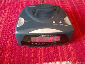 Radio cu ceas