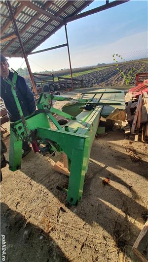 vând tractor, plug, disc, cositoare(pachet) - imagine 5