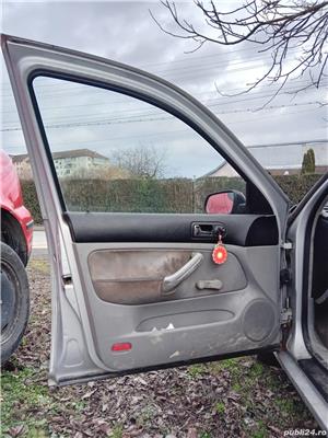 Dezmembrez Volkswagen Golf 4 1.4i 16 v, 2 usi si 4 uși, ani 1999/2002 - imagine 7