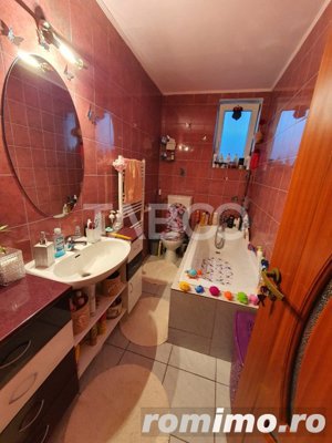 Casa individuala de vanzare cu 13 camere zona Selimbar Sibiu - imagine 8