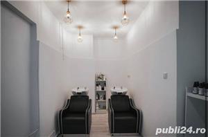 Căutăm colegi : hairstylist , make-up artist , cosmetică , manichiură  - imagine 6