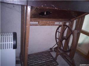 Vand masini de cusut vintage cu pedala - imagine 3