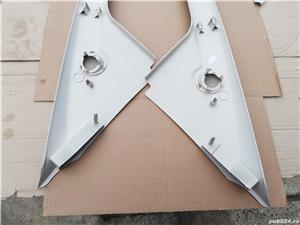 Ornament/ capitonaj stalpi fata ford ka mk2 - imagine 4