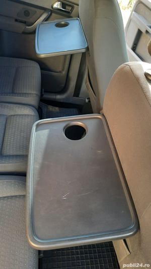 Vw Touran 2006 diesel 1.9 tdi albastru merita vazuta!!! masina de familie ideala!!!  RAR EFECTUAT!!! - imagine 5