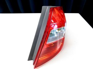 Lampa Stop tripla dreapta spate original OEM Honda Jazz 2009 - 2014 cu leduri frana + pozitii - imagine 7