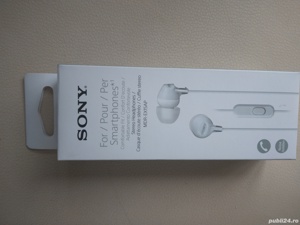 C Ă Ș T I audio Sony,cu microfon,noi
