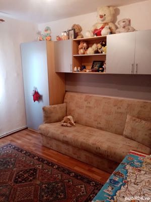 Vând apartament cu 3 camere decomandat - imagine 8