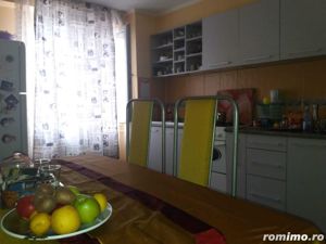 apartament cu 3 camere zona Lipovei - imagine 2